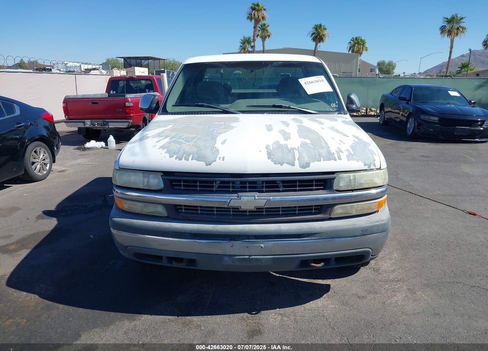 2000 CHEVROLET SILVERADO 1500 LS VIN: 2GCEK19T2Y1177698