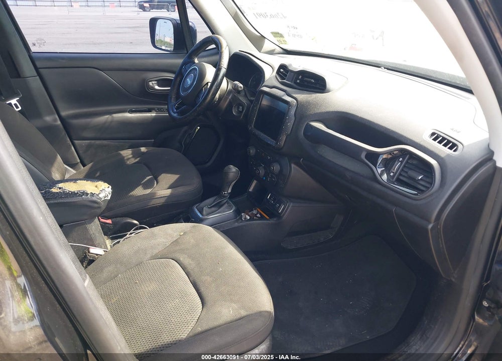 2018 JEEP RENEGADE VIN: ZACCJABB6JPG93036