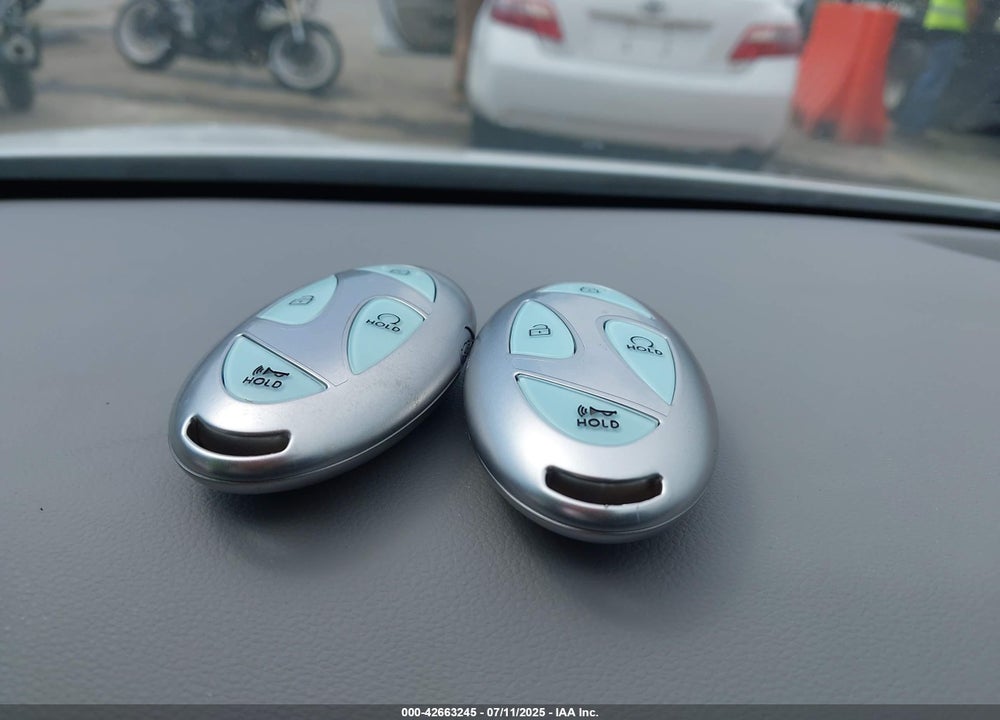 2025 HYUNDAI IONIQ 6 SEL VIN: KMHM34AA0SA095756