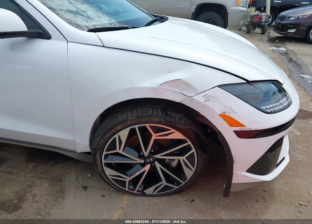 2025 HYUNDAI IONIQ 6 SEL VIN: KMHM34AA0SA095756