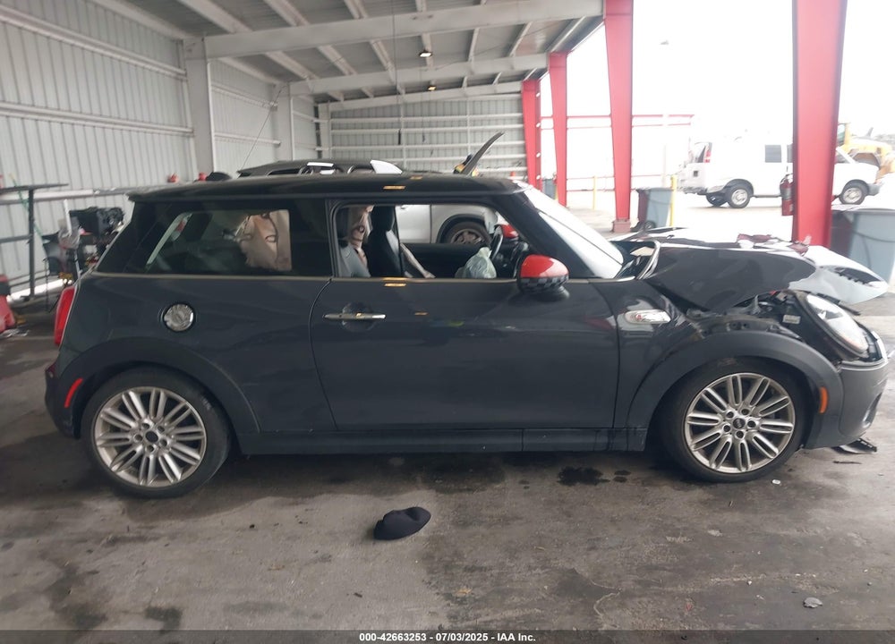 2017 MINI HARDTOP VIN: WMWXP7C34H2A46293