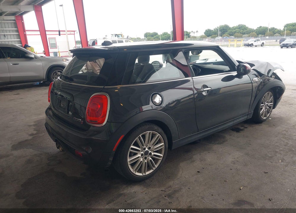 2017 MINI HARDTOP VIN: WMWXP7C34H2A46293