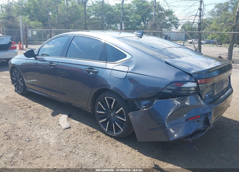 2025 HONDA ACCORD HYBRID TOURING VIN: 1HGCY2F88SA004052