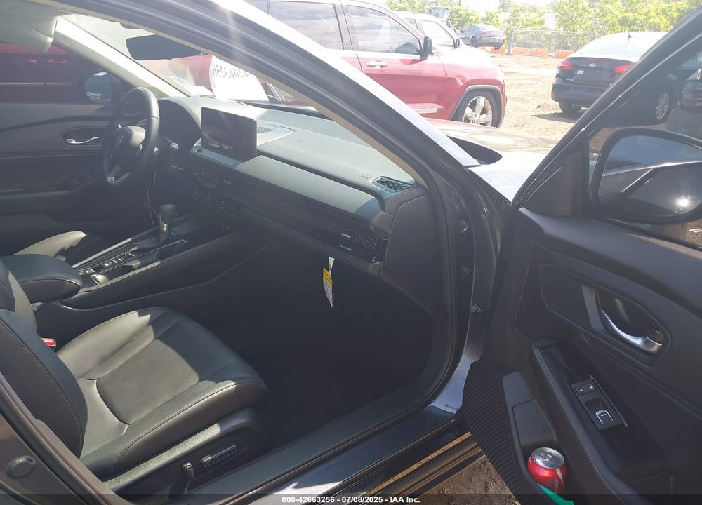 2025 HONDA ACCORD HYBRID TOURING VIN: 1HGCY2F88SA004052