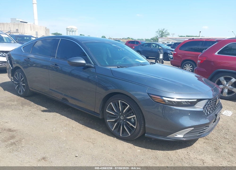 2025 HONDA ACCORD HYBRID TOURING VIN: 1HGCY2F88SA004052