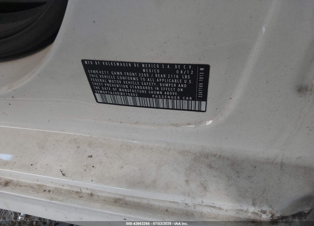 2013 VOLKSWAGEN JETTA VIN: 3VWDP7AJ9DM215602