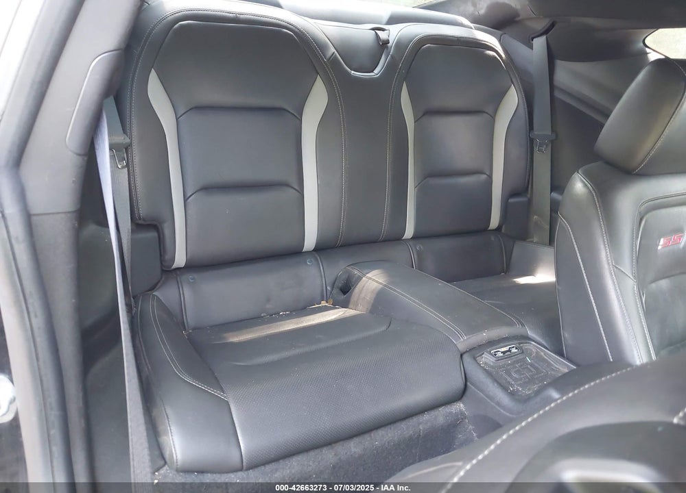 2018 CHEVROLET CAMARO VIN: 1G1FH1R77J0136810