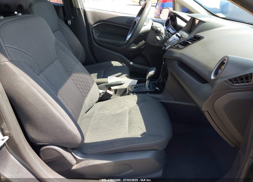2019 FORD FIESTA VIN: 3FADP4BJ6KM137282