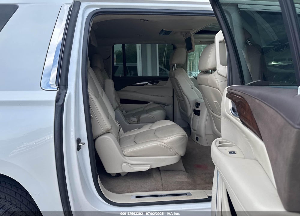 2017 CADILLAC ESCALADE VIN: 1GYS4JKJ7HR216101