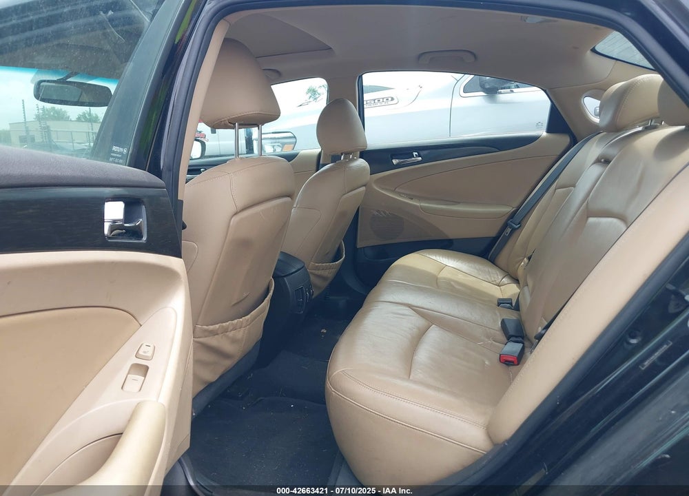 2011 HYUNDAI SONATA VIN: 5NPEC4AC4BH255446