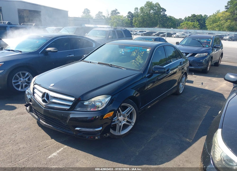 2013 MERCEDES-BENZ C CLASS VIN: WDDGF4HB8DA783486