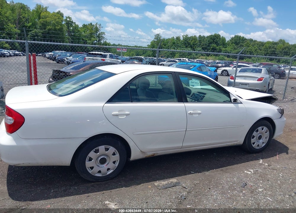 2002 TOYOTA CAMRY VIN: JTDBE32K520035985