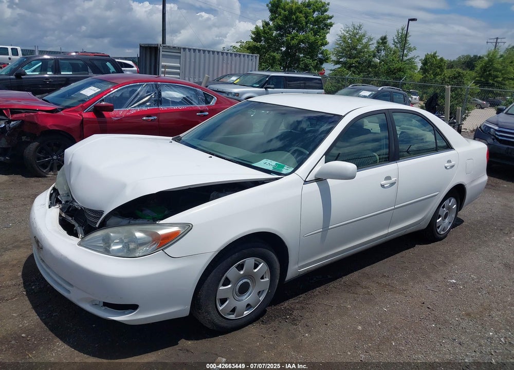 2002 TOYOTA CAMRY VIN: JTDBE32K520035985