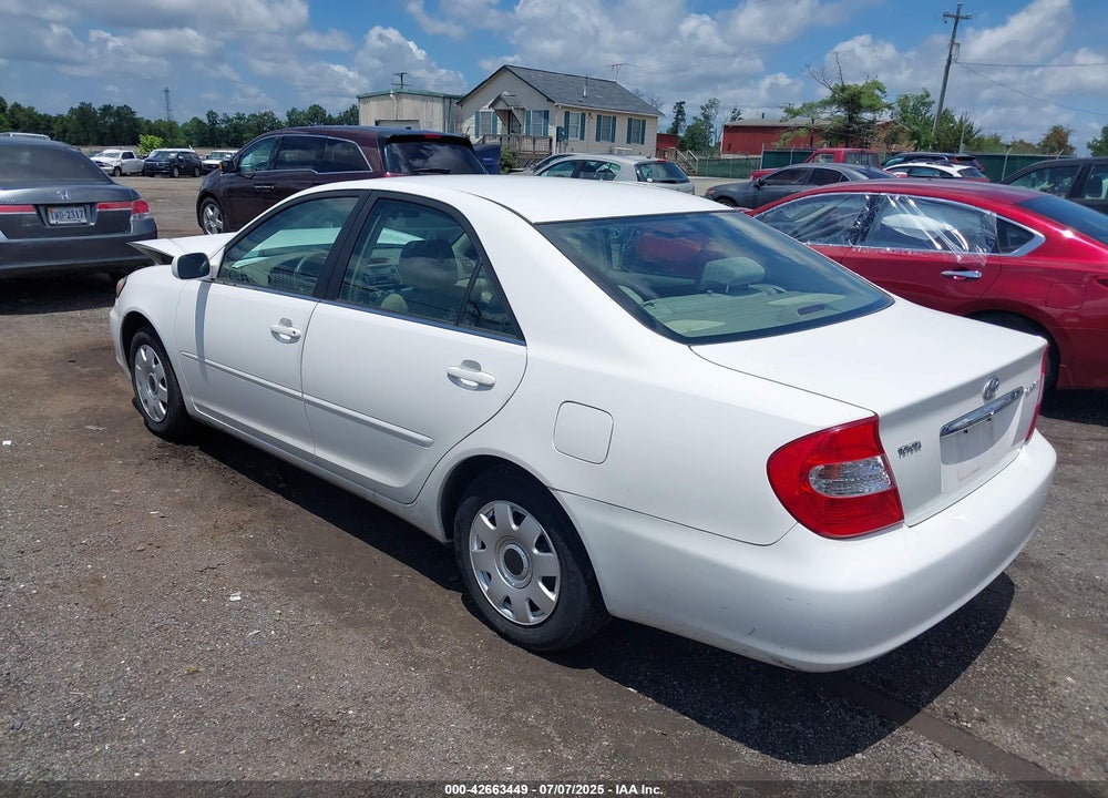 2002 TOYOTA CAMRY VIN: JTDBE32K520035985