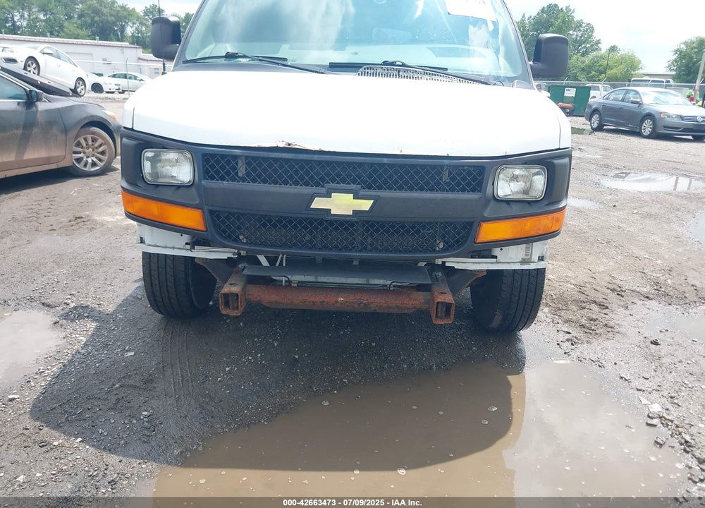 2017 CHEVROLET EXPRESS 2500 WORK VAN VIN: 1GCWGAFF8H1117371