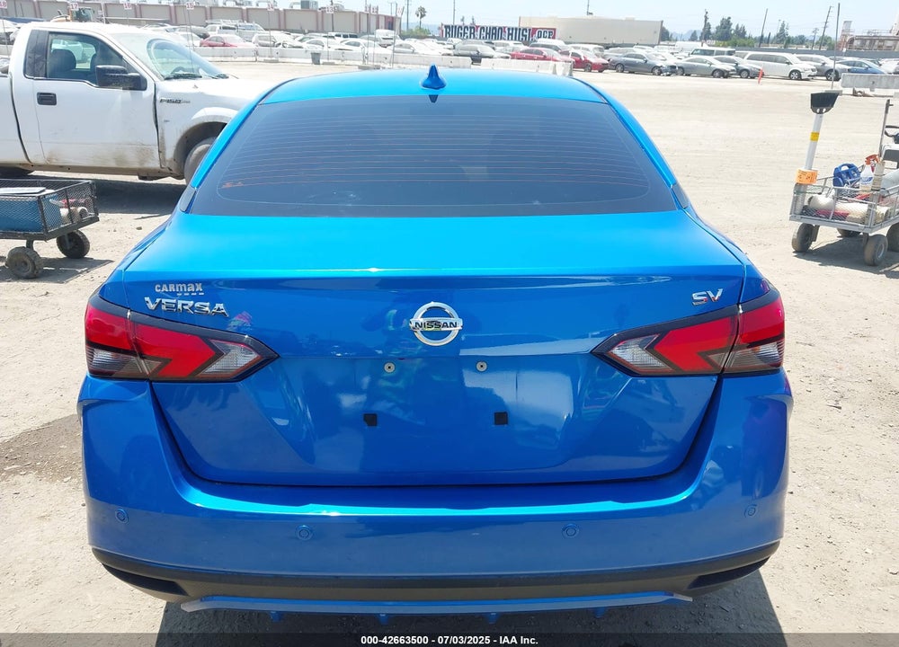 2020 NISSAN VERSA SV XTRONIC CVT VIN: 3N1CN8EV6LL803181