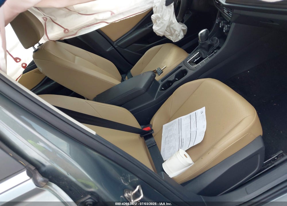 2019 VOLKSWAGEN JETTA VIN: 3VWE57BU0KM120555