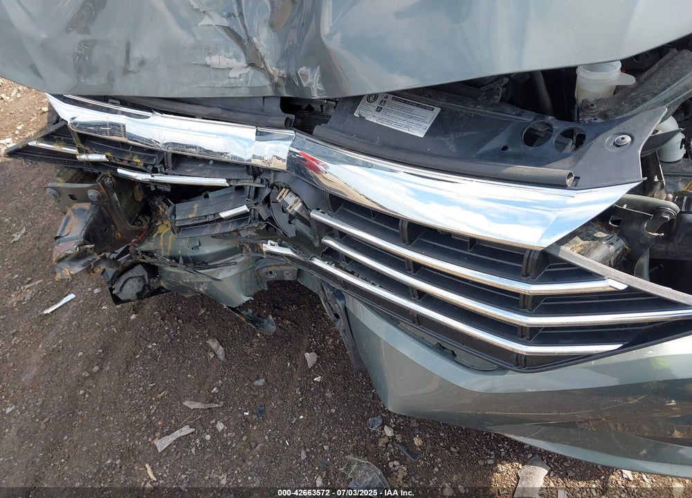 2019 VOLKSWAGEN JETTA VIN: 3VWE57BU0KM120555