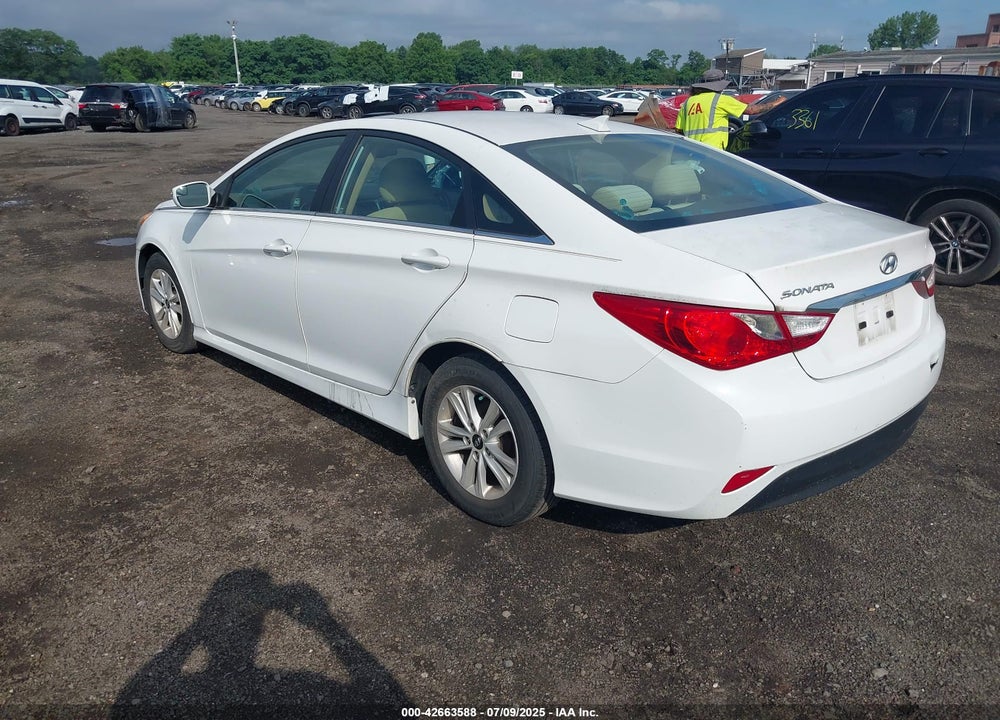 2014 HYUNDAI SONATA VIN: 5NPEB4AC7EH875425