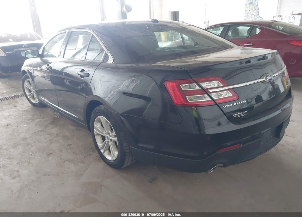 2016 FORD TAURUS VIN: 1FAHP2E84GG118911