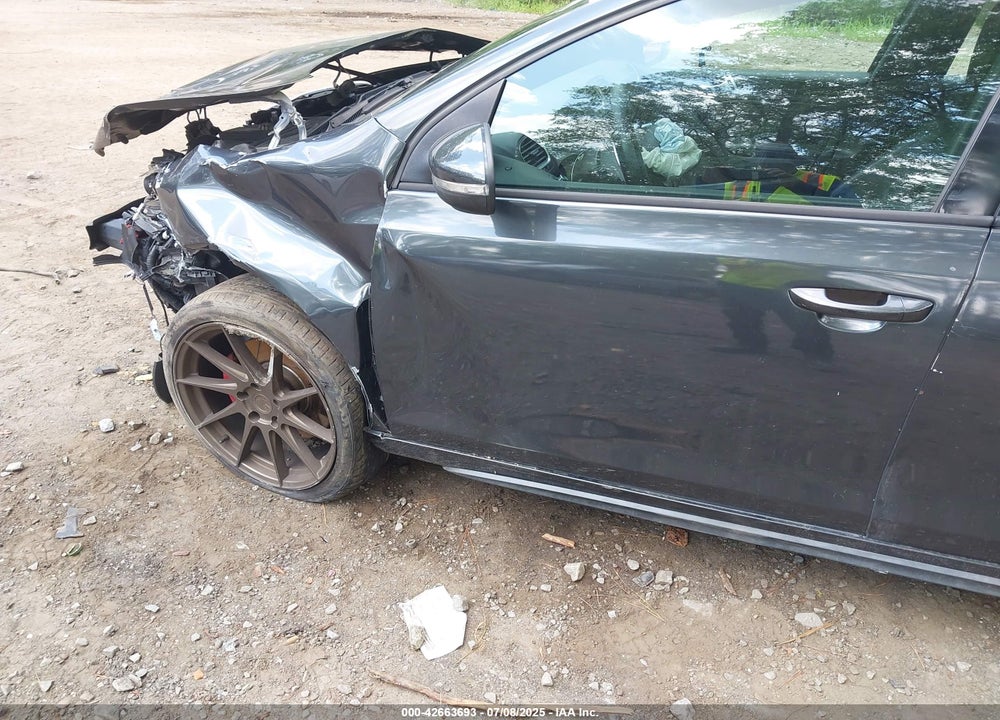 2011 VOLKSWAGEN GTI VIN: WVWHD7AJXBW259151
