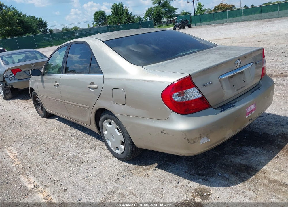 2002 TOYOTA CAMRY LE VIN: 4T1BE32K12U577914