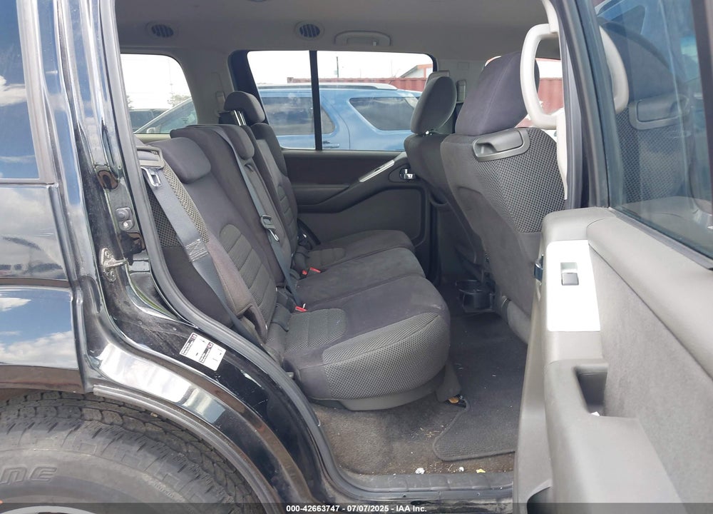 2010 NISSAN PATHFINDER VIN: 5N1AR1NB0AC611068
