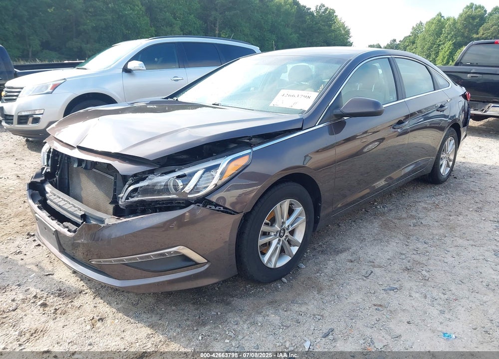 2015 HYUNDAI SONATA VIN: 5NPE24AF1FH056762