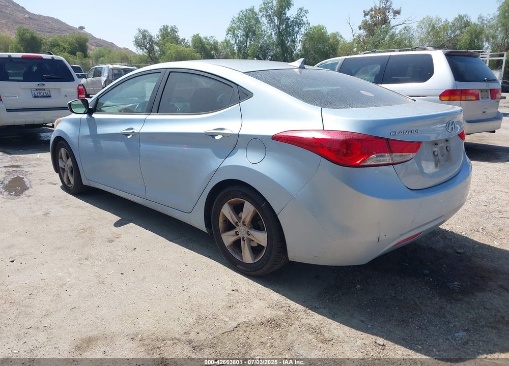 2013 HYUNDAI ELANTRA VIN: KMHDH4AE8DU592706