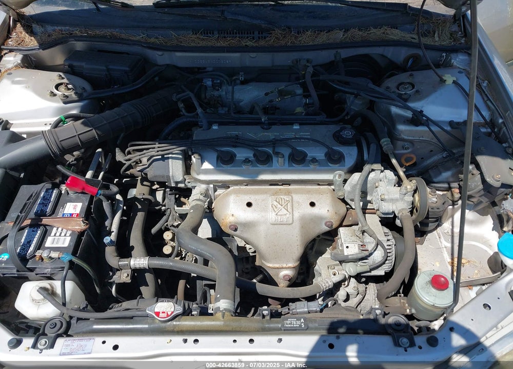 1999 HONDA ACCORD LX VIN: JHMCG5642XC012089