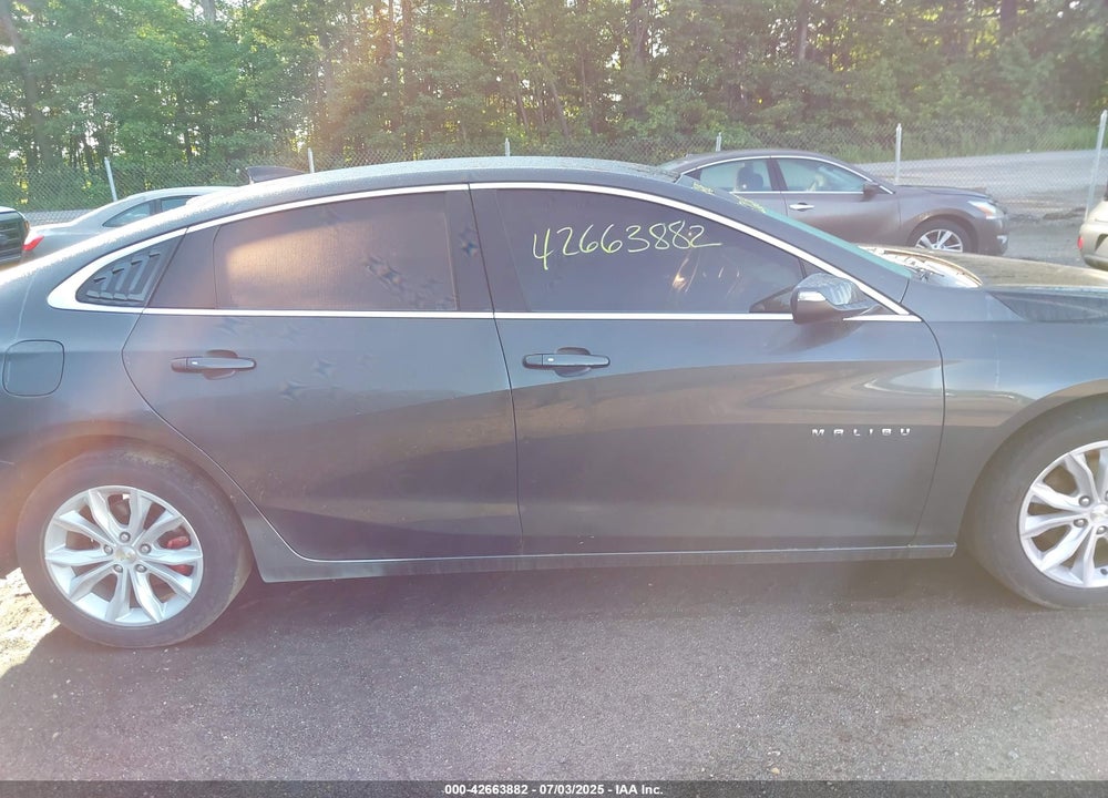 2016 CHEVROLET MALIBU VIN: 1G1ZE5ST3GF299674