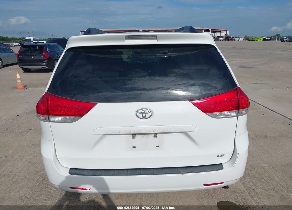 2013 TOYOTA SIENNA VIN: 5TDKK3DC7DS308116