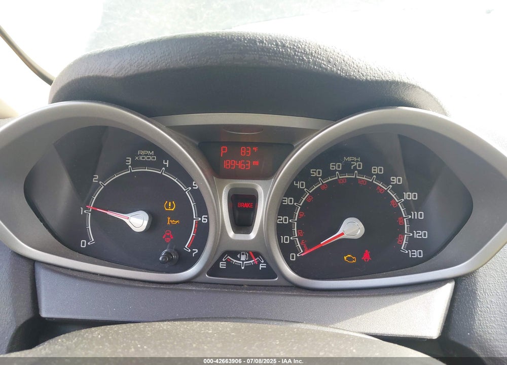 2011 FORD FIESTA VIN: 3FADP4FJ8BM121806