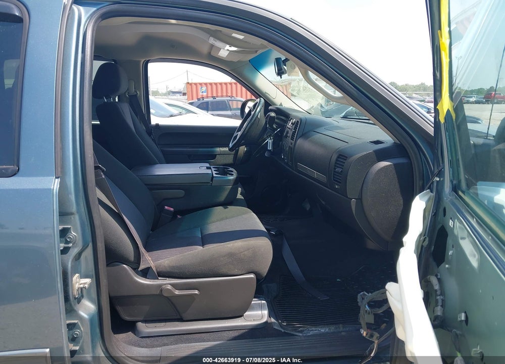 2013 CHEVROLET SILVERADO 1500 VIN: 3GCPKSE76DG210050