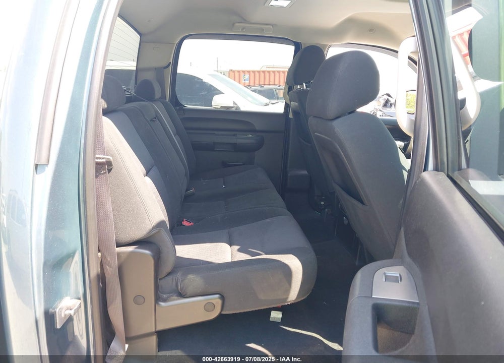 2013 CHEVROLET SILVERADO 1500 VIN: 3GCPKSE76DG210050