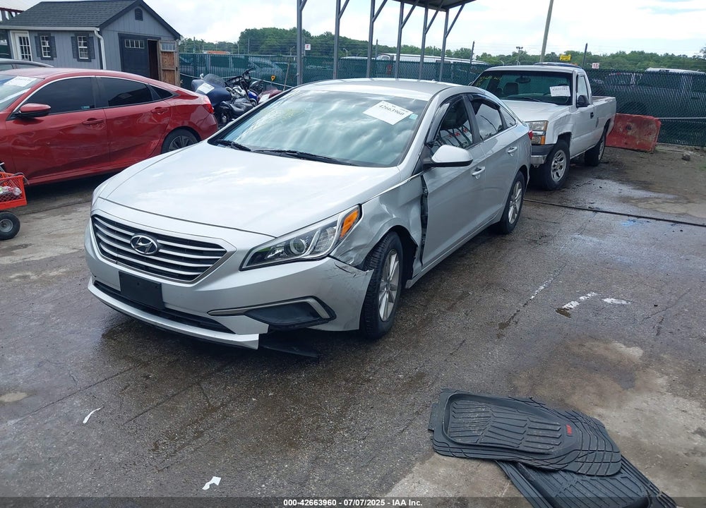 2016 HYUNDAI SONATA VIN: 5NPE24AFXGH313001