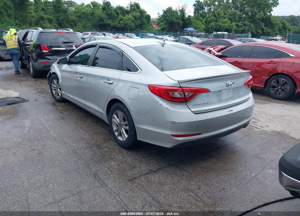 2016 HYUNDAI SONATA VIN: 5NPE24AFXGH313001