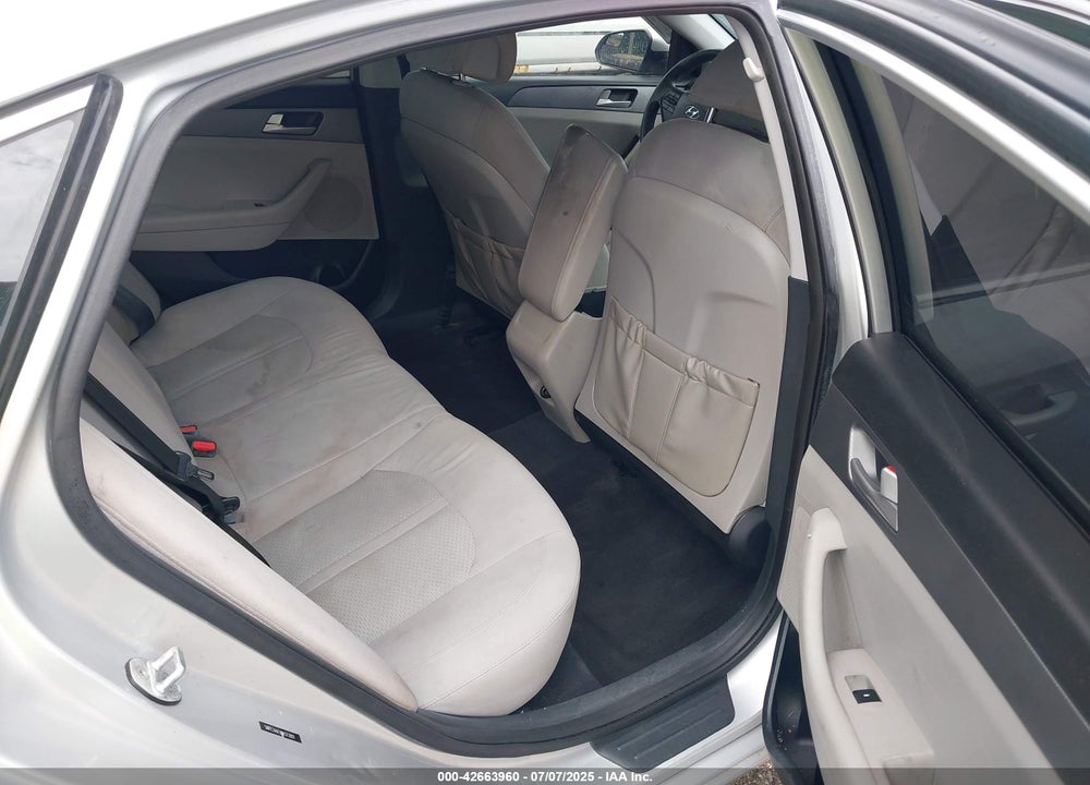 2016 HYUNDAI SONATA VIN: 5NPE24AFXGH313001