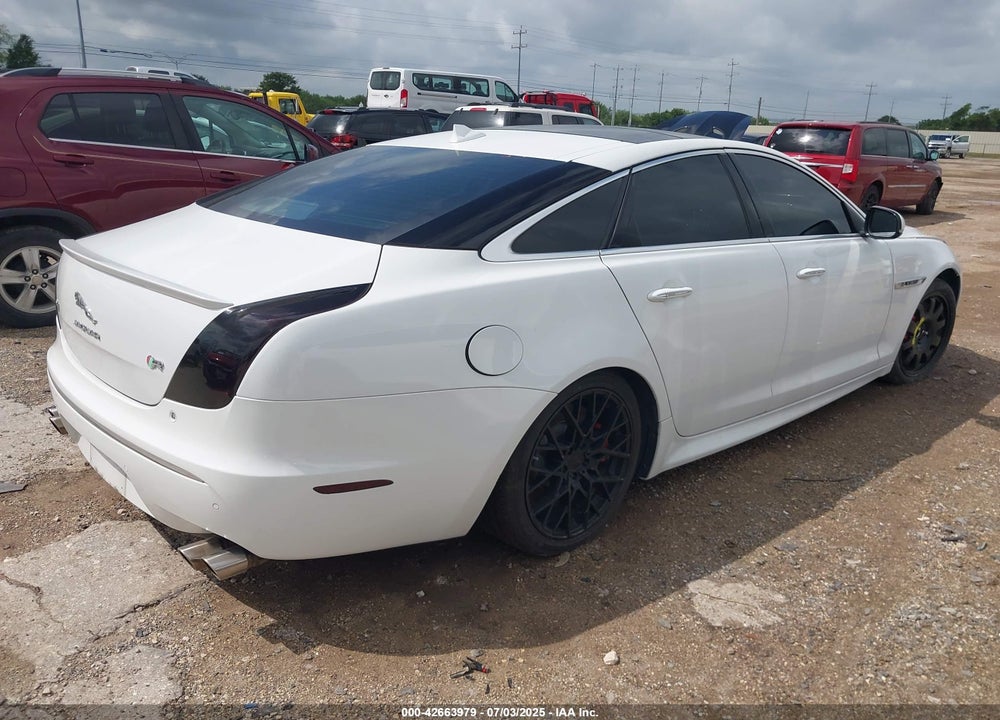 2014 JAGUAR XJ VIN: SAJWA1EK3EMV58692