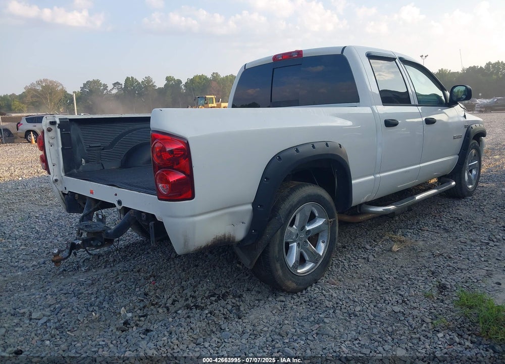 2008 DODGE RAM 1500 VIN: 1D7HA182X8J244200