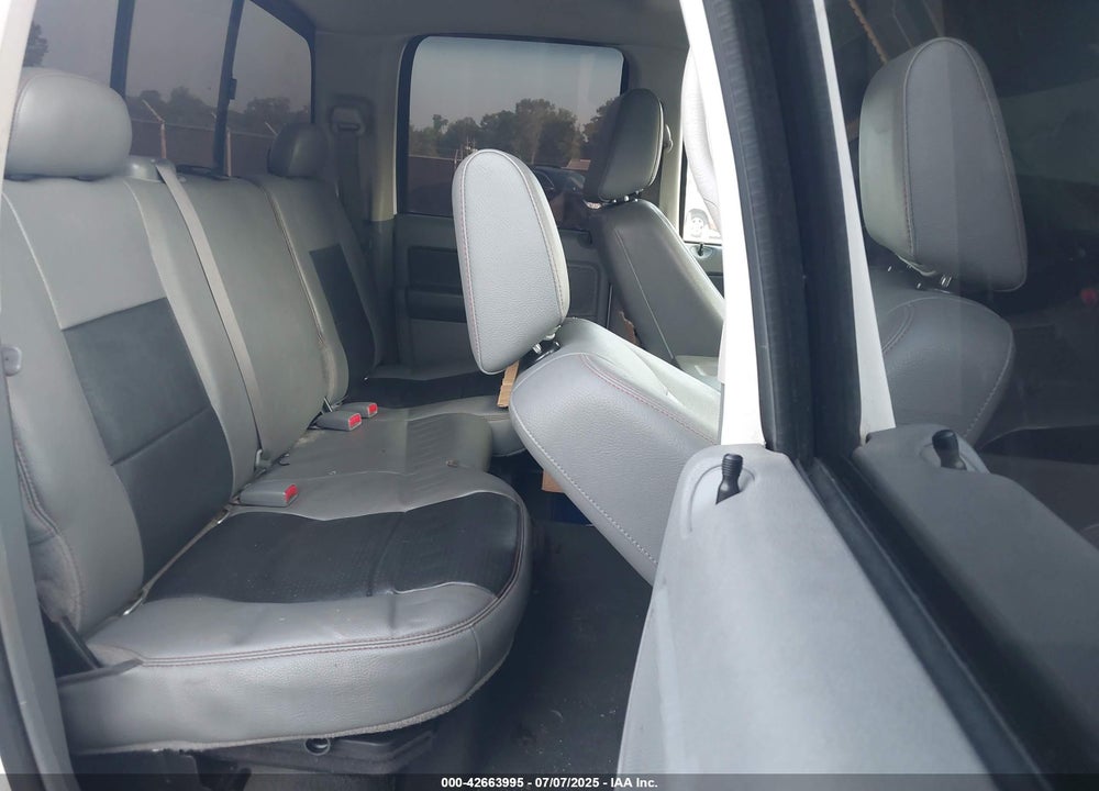 2008 DODGE RAM 1500 VIN: 1D7HA182X8J244200