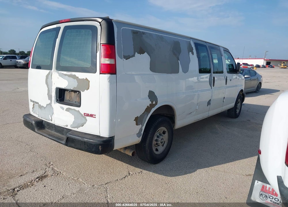 2008 GMC SAVANA WORK VAN VIN: 1GTGG29C481120618