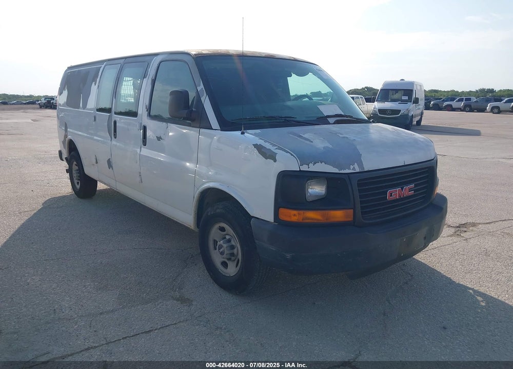 2008 GMC SAVANA WORK VAN VIN: 1GTGG29C481120618