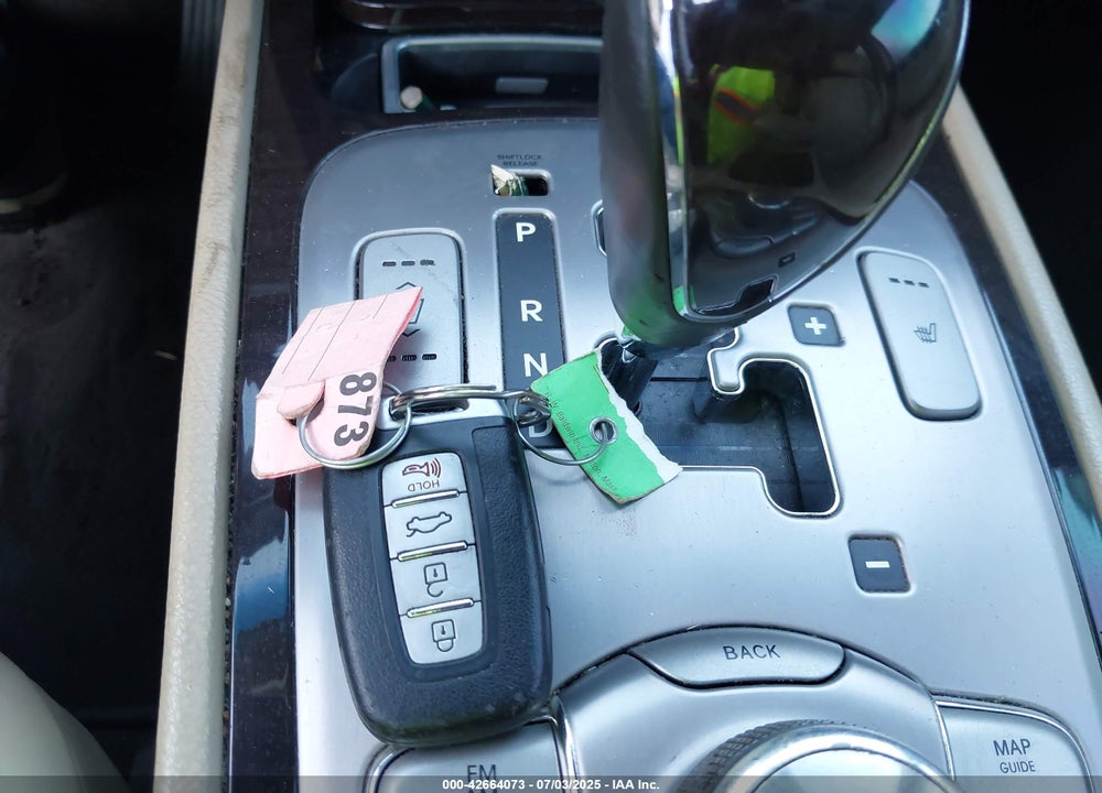 2009 HYUNDAI GENESIS 4.6 VIN: KMHGC46F19U035219