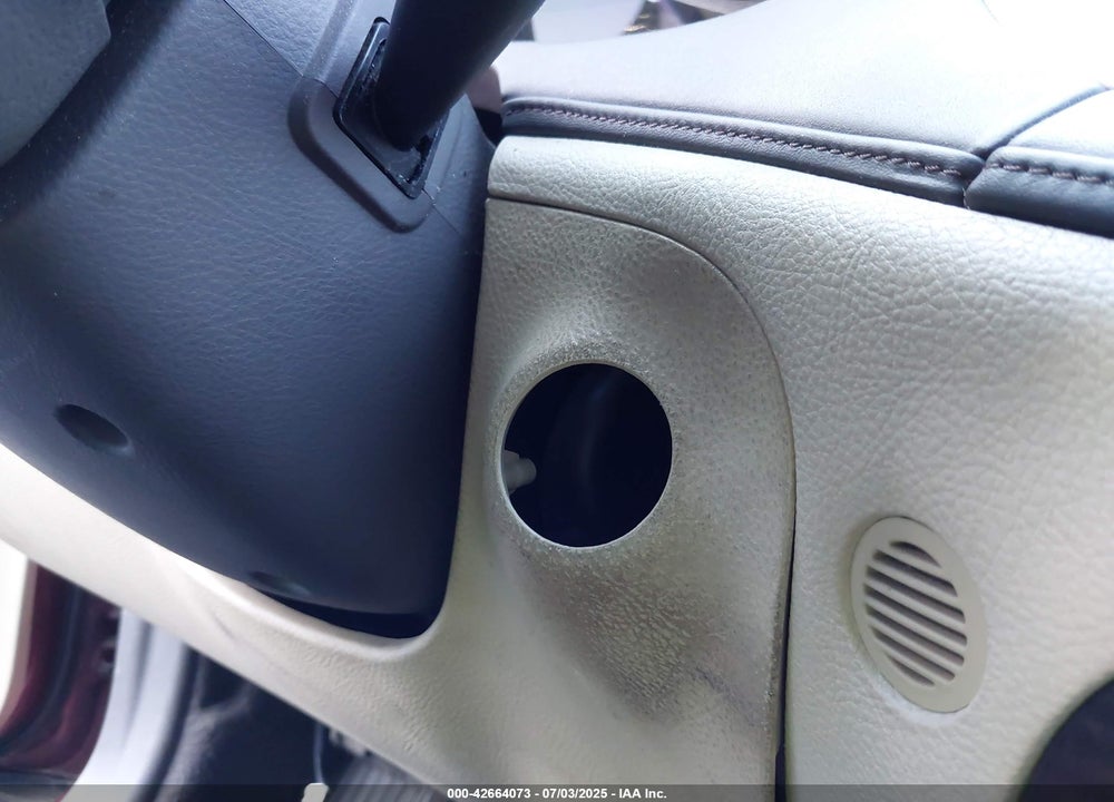 2009 HYUNDAI GENESIS 4.6 VIN: KMHGC46F19U035219