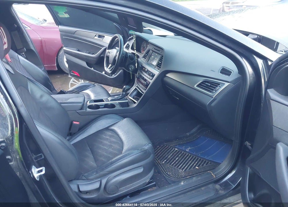 2017 HYUNDAI SONATA VIN: 5NPE34AB5HH446888