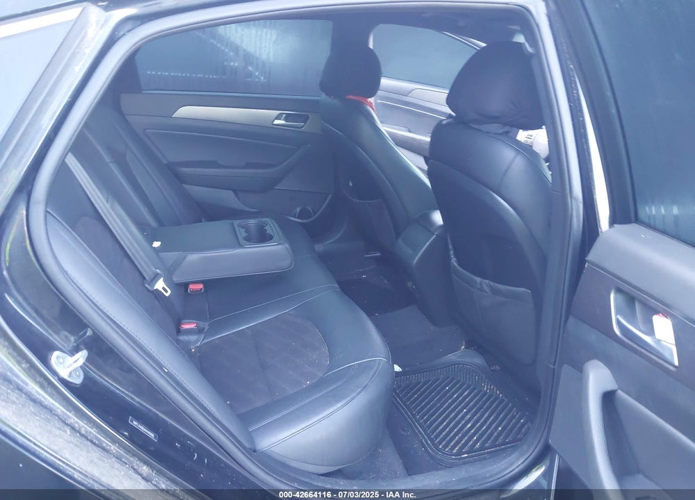 2017 HYUNDAI SONATA VIN: 5NPE34AB5HH446888