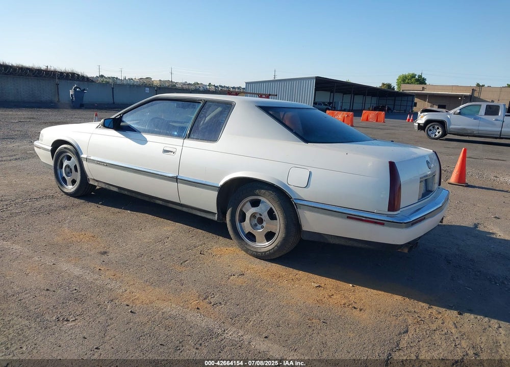 1992 CADILLAC ELDORADO VIN: 1G6EL13B5NU622807
