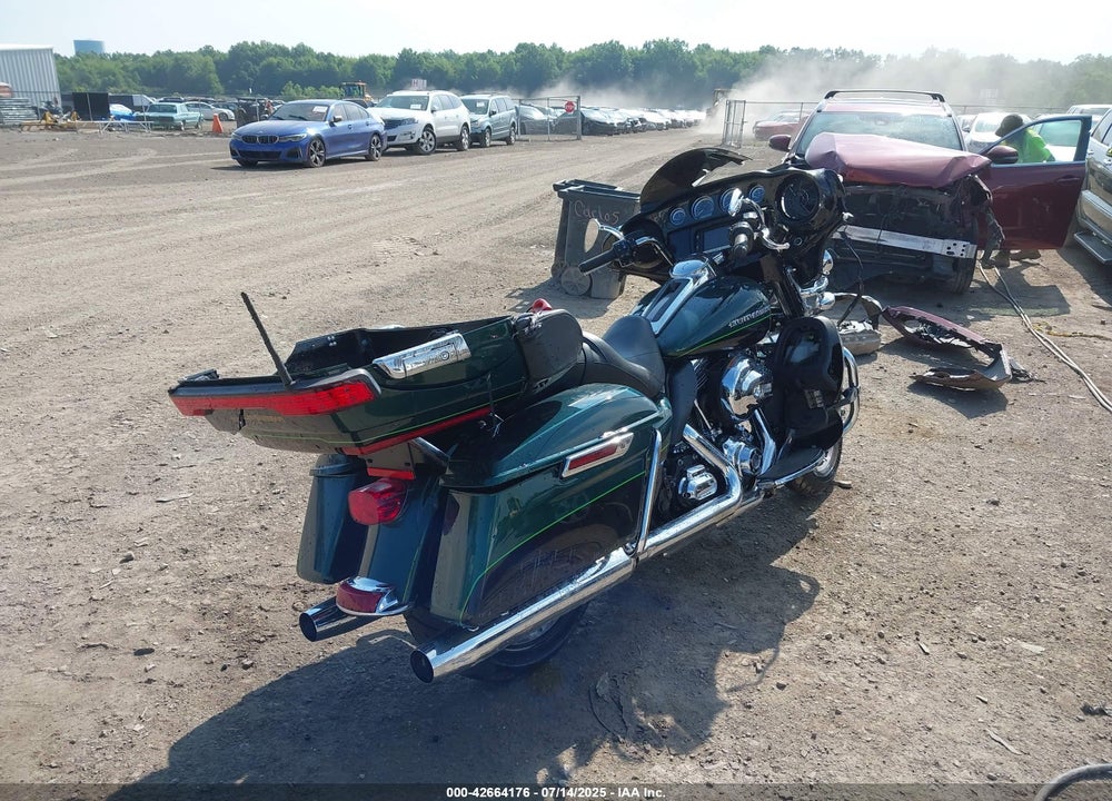 2015 HARLEY-DAVIDSON FLHTK ULTRA LIMITED VIN: 1HD1KEL17FB652951