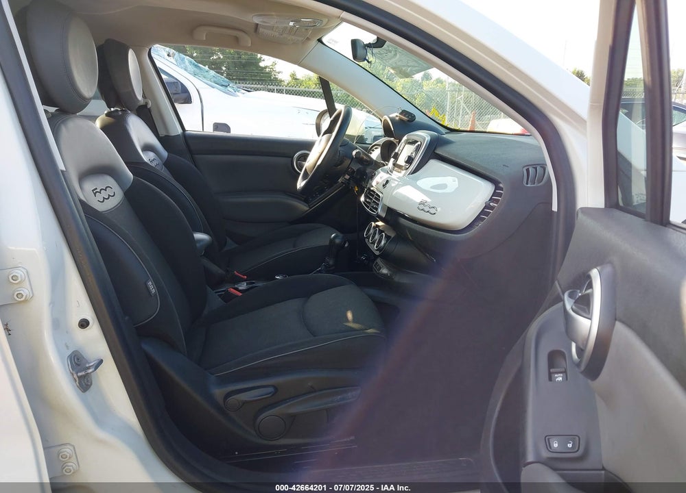 2016 FIAT 500X VIN: ZFBCFXBT6GP362074